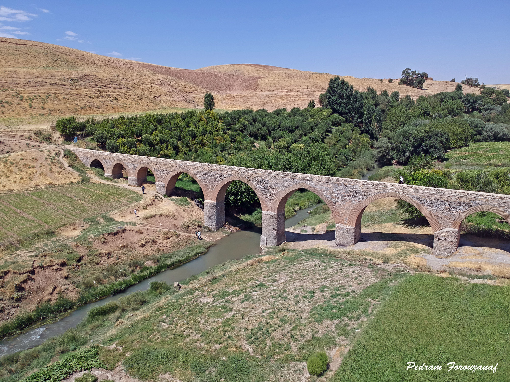 پل قلعه حاتم